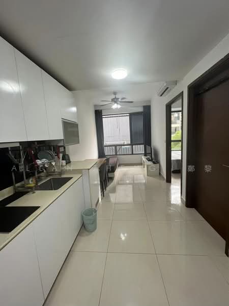 Vibes @ East Coast, 308 Telok Kurau Road, 2 Bedrooms, 420 sqft, Apartment For Sale, by Allan Zheng 鄭黎, 500229392 - Kitchen - PropertyGuru.com.sg