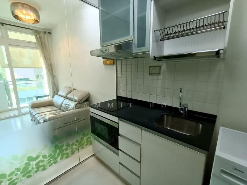 Parc Rosewood, 71 Rosewood Drive, Admiralty / Woodlands, 1 Bedroom, 430 sqft, Condominium For Sale, by Yammie Ho, 500229396 - Living Room - PropertyGuru.com.sg