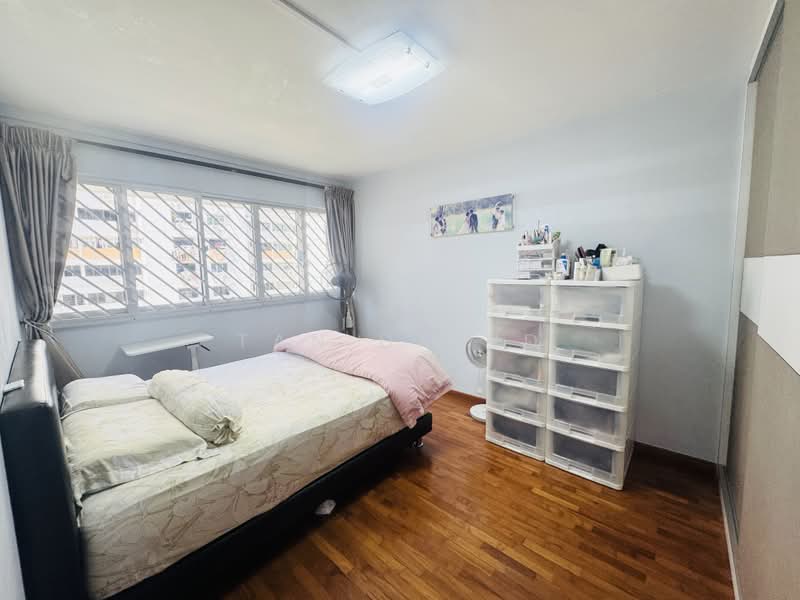 52 New Upper Changi Road, 52 New Upper Changi Road, 3 Bedrooms, 904 sqft, HDB Flat For Sale, by Tan David, 500229403 - Bedroom 2 - PropertyGuru.com.sg