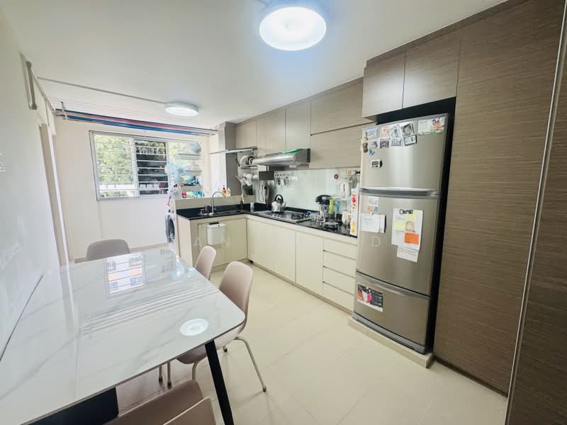 52 New Upper Changi Road, 52 New Upper Changi Road, 3 Bedrooms, 904 sqft, HDB Flat For Sale, by Tan David, 500229403 - Kitchen - PropertyGuru.com.sg