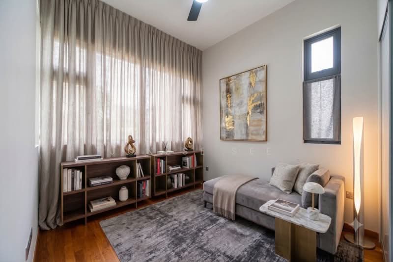 Luxus Hills, Seletar Green Walk, 5 Bedrooms, 3,800 sqft, Semi-Detached House For Sale, by Junese See, 500229408 - Study - PropertyGuru.com.sg