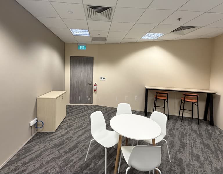 Plus, 20 Cecil Street, 1,341 sqft, Office For Rent, by Ivy Lee, 500229410 - Interior - CommercialGuru.com.sg