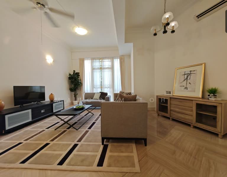 Orange Regency, 101 Fernhill Road, 4 Bedrooms, 1,776 sqft, Apartment For Rent, by Malcolm Toh, 500229413 - Living Room - PropertyGuru.com.sg