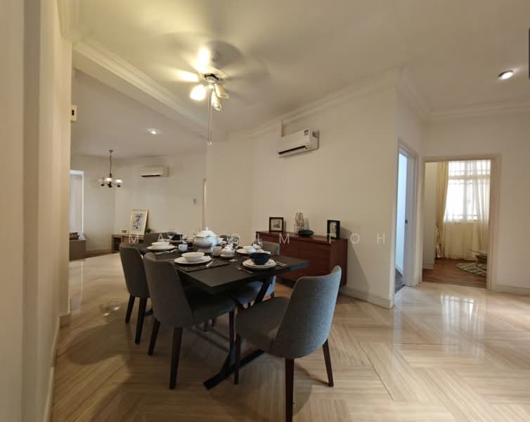 Orange Regency, 101 Fernhill Road, 4 Bedrooms, 1,776 sqft, Apartment For Rent, by Malcolm Toh, 500229413 - Dining Room - PropertyGuru.com.sg