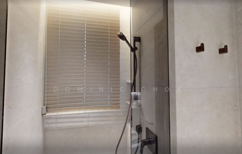 Dunearn House, 764 Dunearn Road, 4 Bedrooms, 1,184 sqft, Condominium For Sale, by Dominic Choa, 500229418 - Bathroom - PropertyGuru.com.sg