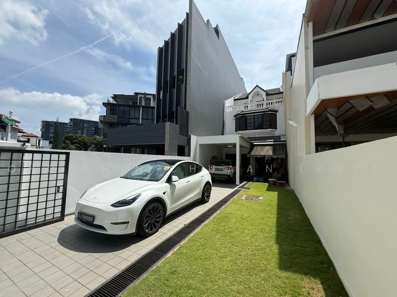 Florence Road, Florence Road, 5 Bedrooms, 2,700 sqft, Terraced House For Sale, by Ong Chin Chuaan (Roy), 500229420 - Exterior - PropertyGuru.com.sg