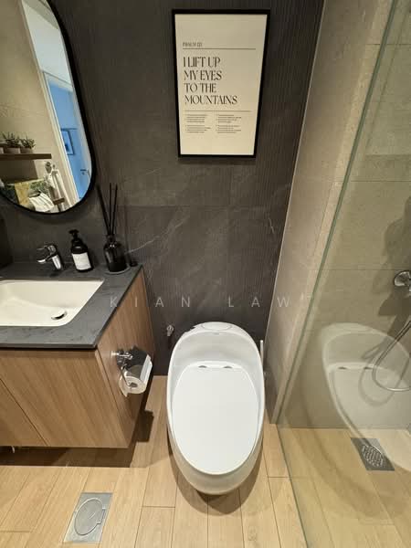 The Centris, 87 Jurong West Central 3, 3 Bedrooms, 1,227 sqft, Apartment For Sale, by Kian Law, 500229442 - Bathroom - PropertyGuru.com.sg