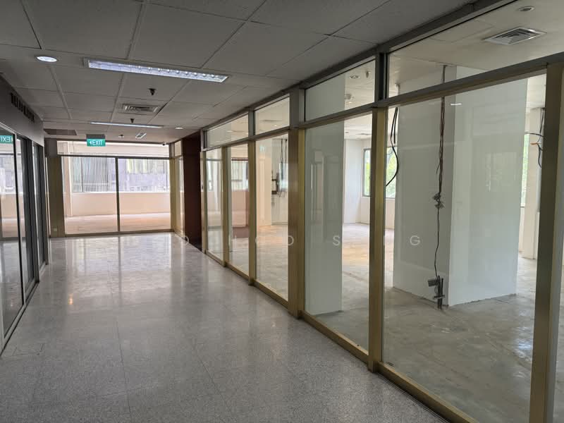 Far East Shopping Centre, 545 Orchard Road, 549 sqft, Other Retail For Rent, by Foo Hoo Seng, 500229444 - Corridor - CommercialGuru.com.sg