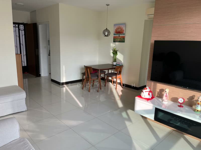 194A Bukit Batok West Avenue 6, 194A Bukit Batok West Avenue 6, Room Rental, 180 sqft, HDB Flat For Rent, by Teddy Loh, 500229448 - Living Room - PropertyGuru.com.sg