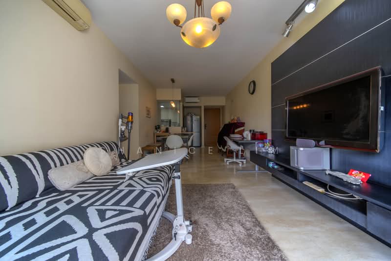 The Quartz, 69 Compassvale Bow, 3 Bedrooms, 1,076 sqft, Condominium For Sale, by Shanice Lim, 500229452 - Living Room - PropertyGuru.com.sg