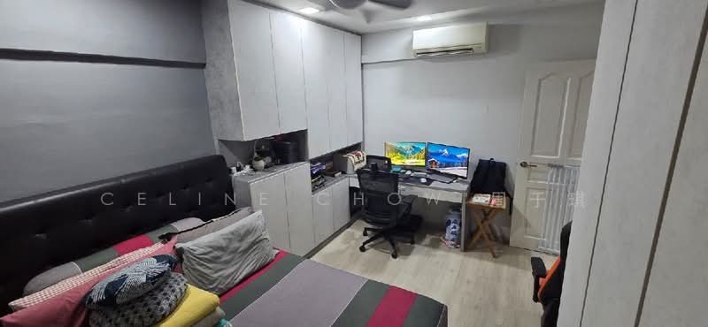 164 Bukit Batok Street 11, 164 Bukit Batok Street 11, 2 Bedrooms, 786 sqft, HDB Flat For Sale, by Celine Chow 周于琪, 500229463 - PropertyGuru.com.sg