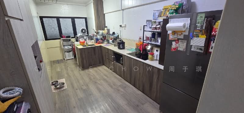 164 Bukit Batok Street 11, 164 Bukit Batok Street 11, 2 Bedrooms, 786 sqft, HDB Flat For Sale, by Celine Chow 周于琪, 500229463 - PropertyGuru.com.sg