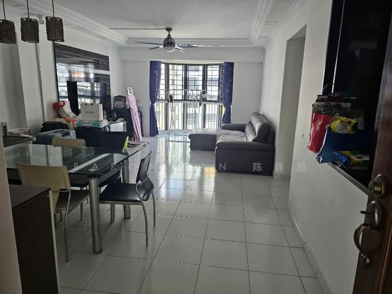 641 Choa Chu Kang Street 64, 641 Choa Chu Kang Street 64, 3 Bedrooms, 1,076 sqft, HDB Flat For Rent, by Baron Tan 陈鼎超, 500229470 - Living Room - PropertyGuru.com.sg