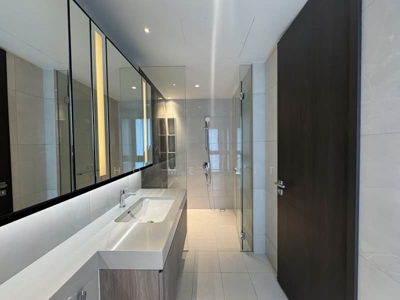 Greenbank Park Semi-Detached, Clementi Park / Upper Bukit Timah, 6 Bedrooms, 5,446 sqft, Semi-Detached House For Sale, by Ho Mei Kit, 500229474 - Bathroom - PropertyGuru.com.sg