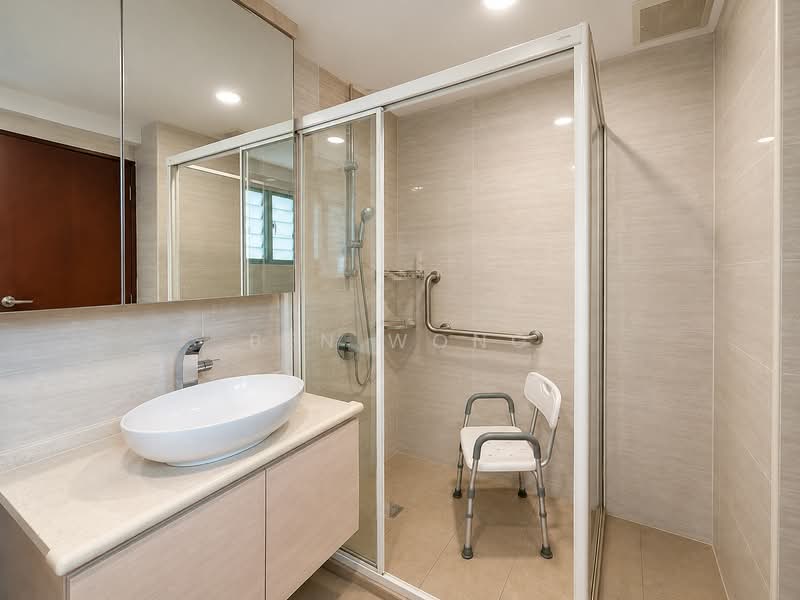 The Sunnydale, 23 Serangoon Avenue 3, 3 Bedrooms, 1,658 sqft, Condominium For Sale, by Ben Wong, 500229476 - Bathroom - PropertyGuru.com.sg