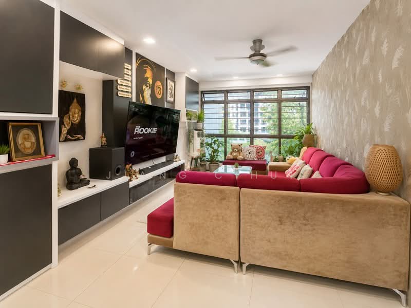 336B Anchorvale Crescent, 336B Anchorvale Crescent, 4 Bedrooms, 1,206 sqft, HDB Flat For Sale, by Jiang Cihui, 500229489 - Living Room - PropertyGuru.com.sg