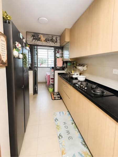 336B Anchorvale Crescent, 336B Anchorvale Crescent, 4 Bedrooms, 1,206 sqft, HDB Flat For Sale, by Jiang Cihui, 500229489 - Kitchen - PropertyGuru.com.sg