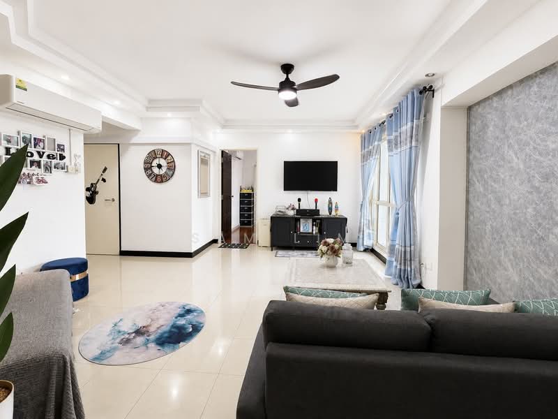 135 Edgedale Plains, 135 Edgedale Plains, 3 Bedrooms, 1,194 sqft, HDB Flat For Sale, by Sam Lim, 500229500 - Living Room - PropertyGuru.com.sg