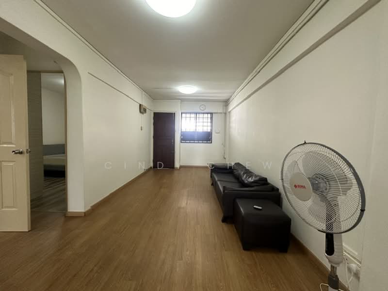 304 Clementi Avenue 4, 304 Clementi Avenue 4, 2 Bedrooms, 721 sqft, HDB Flat For Rent, by Cindy Chew, 500229507 - Living Room - PropertyGuru.com.sg