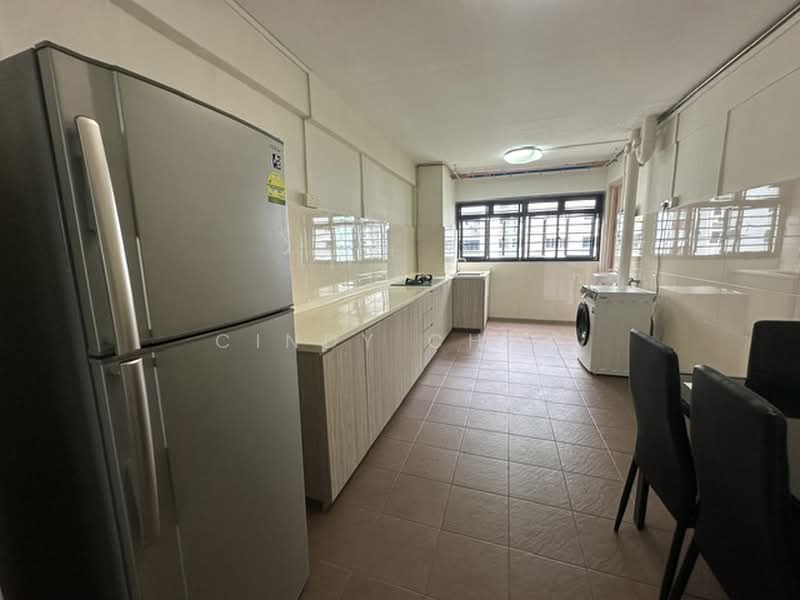 304 Clementi Avenue 4, 304 Clementi Avenue 4, 2 Bedrooms, 721 sqft, HDB Flat For Rent, by Cindy Chew, 500229507 - Kitchen - PropertyGuru.com.sg