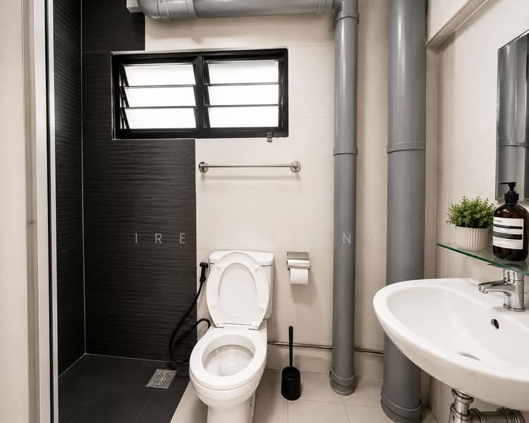 512 Jelapang Road, 512 Jelapang Road, 3 Bedrooms, 1,087 sqft, HDB Flat For Rent, by Irene Leong, 500229508 - Bathroom - PropertyGuru.com.sg