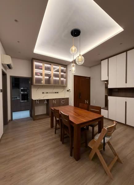 Dover Parkview, 30 Dover Rise, 2 Bedrooms, 969 sqft, Condominium For Rent, by Nancy Ni, 500229509 - Dining Room - PropertyGuru.com.sg