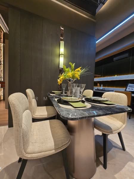 Lentor Gardens Residences, 68 Lentor Gardens, 3 Bedrooms, 872 sqft, Apartment For Sale, by Jermaine Tan, 500229511 - Dining Room - PropertyGuru.com.sg