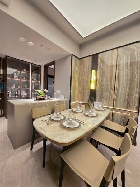 Lentor Gardens Residences, 68 Lentor Gardens, 3 Bedrooms, 872 sqft, Apartment For Sale, by Jermaine Tan, 500229511 - Dining Room - PropertyGuru.com.sg
