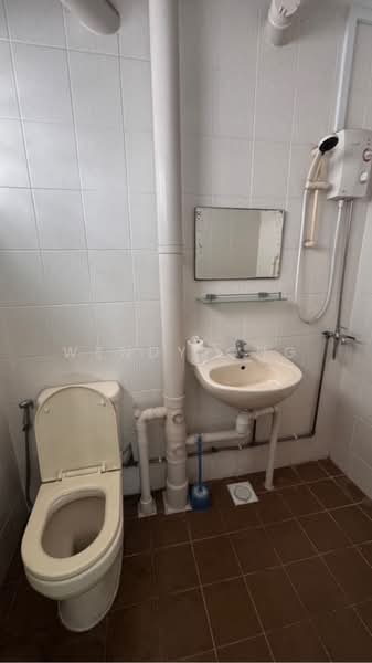 120 Paya Lebar Way, 120 Paya Lebar Way, 1 Bedroom, 1,076 sqft, HDB Flat For Rent, by Wendy Ong, 500229516 - PropertyGuru.com.sg