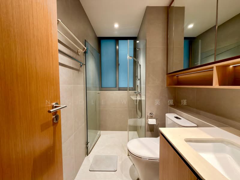 Oasis Garden, 55 Jalan Bunga Rampai, 3 Bedrooms, 1,647 sqft, Condominium For Sale, by Nicole Wu 吴佩瑾, 500229517 - Bathroom - PropertyGuru.com.sg