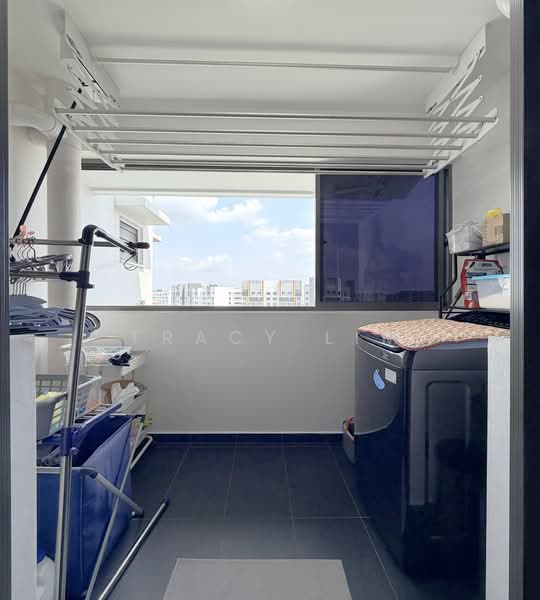 479C Yishun Street 42, 479C Yishun Street 42, 3 Bedrooms, 1,001 sqft, HDB Flat For Sale, by Tracy Lim, 500229521 - Balcony - PropertyGuru.com.sg