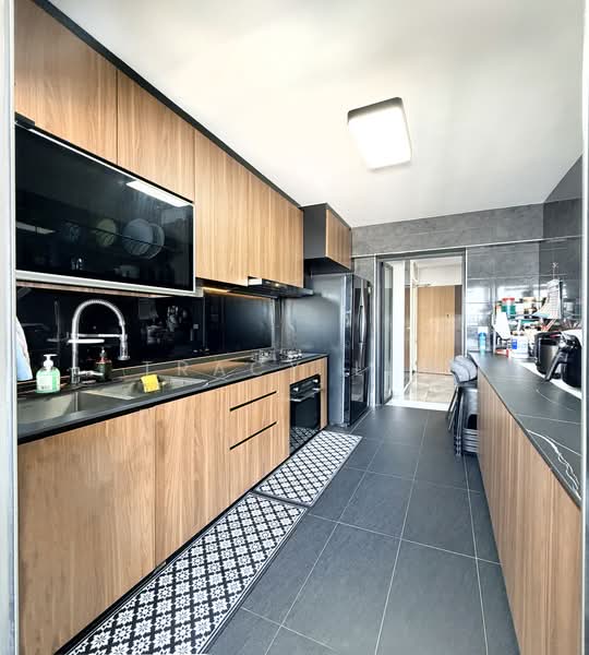 479C Yishun Street 42, 479C Yishun Street 42, 3 Bedrooms, 1,001 sqft, HDB Flat For Sale, by Tracy Lim, 500229521 - Kitchen - PropertyGuru.com.sg