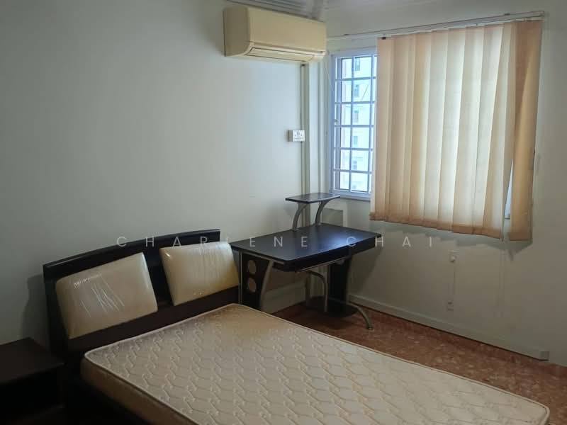 66 Marine Drive, 66 Marine Drive, 2 Bedrooms, 700 sqft, HDB Flat For Sale, by Charlene Chai, 500229526 - Bedroom - PropertyGuru.com.sg