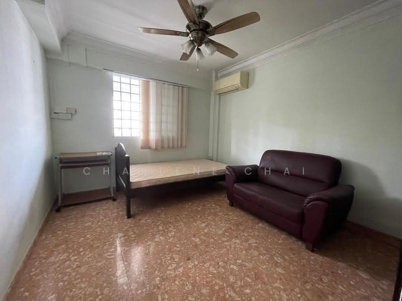 66 Marine Drive, 66 Marine Drive, East Coast / Marine Parade, 2 Bedrooms, 700 sqft, HDB Flat For Sale, by Charlene Chai, 500229526 - Bedroom - PropertyGuru.com.sg