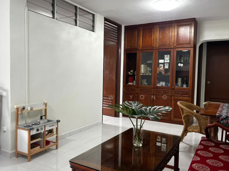 909 Jurong West Street 91, 909 Jurong West Street 91, 4 Bedrooms, 1,313 sqft, HDB Flat For Sale, by Andrew Yong, 500229529 - Living Room - PropertyGuru.com.sg