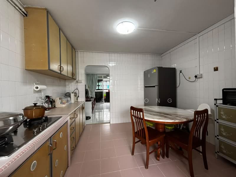 909 Jurong West Street 91, 909 Jurong West Street 91, 4 Bedrooms, 1,313 sqft, HDB Flat For Sale, by Andrew Yong, 500229529 - Kitchen - PropertyGuru.com.sg
