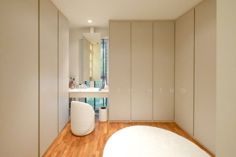 Telok Kurau, , 5 Bedrooms, 2,800 sqft, Corner Terrace For Sale, by Poon Kiah Heng, 500229531 - Bedroom - PropertyGuru.com.sg