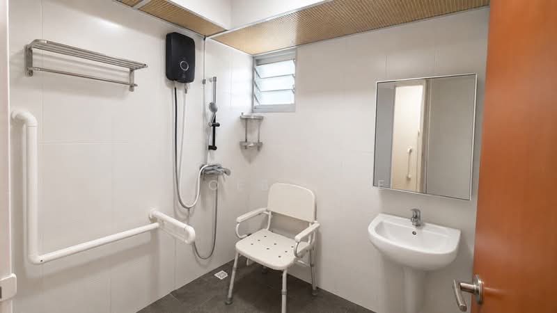 184A Woodlands Street 13, 184A Woodlands Street 13, 2 Bedrooms, 1,216 sqft, HDB Flat For Sale, by Phoebe Lee, 500229538 - PropertyGuru.com.sg