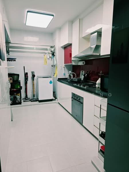 79E Toa Payoh Central, 79E Toa Payoh Central, 3 Bedrooms, 818 sqft, HDB Flat For Rent, by Teo Wee Cheng, 500229541 - Kitchen - PropertyGuru.com.sg
