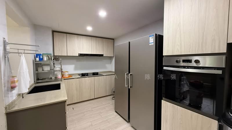 Symphony Heights, 37 Hume Avenue, 4 Bedrooms, 1,647 sqft, Condominium For Sale, by Amos Tan 陈伟强, 500229544 - Kitchen - PropertyGuru.com.sg