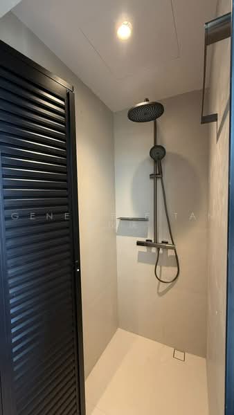 Nicole Green, 68 Guillemard Road, 4 Bedrooms, 1,238 sqft, Apartment For Rent, by Genevieve Tan 陈仪珠, 500229548 - Bathroom - PropertyGuru.com.sg