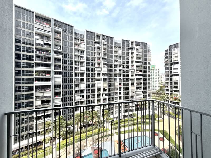 Prive, 35 Punggol Field, 3 Bedrooms, 1,087 sqft, Executive Condominium For Sale, by Amilia Toh 卓翰丽, 500229550 - Balcony - PropertyGuru.com.sg