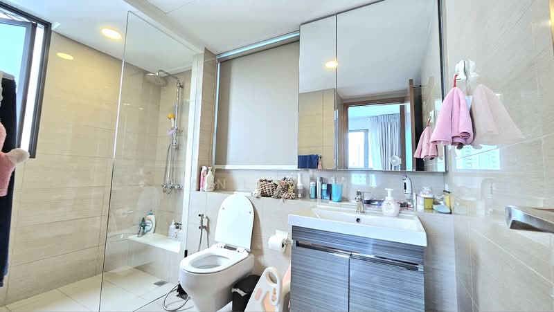 Belysa, 57 Pasir Ris Drive 1, 3 Bedrooms, 1,033 sqft, Executive Condominium For Sale, by Stanley Wee, 500229559 - Bathroom - PropertyGuru.com.sg