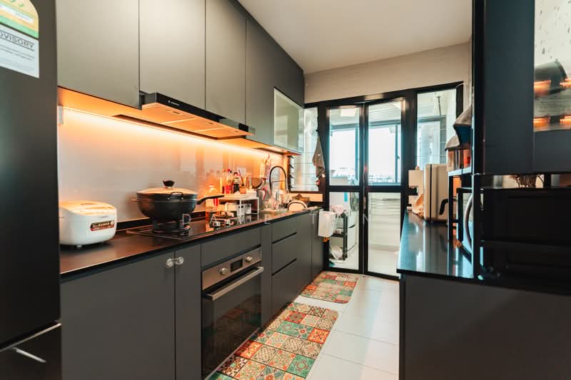 799A Woodlands Drive 60, 799A Woodlands Drive 60, 3 Bedrooms, 1,001 sqft, HDB Flat For Sale, by Dave Tan, 500229561 - Kitchen - PropertyGuru.com.sg