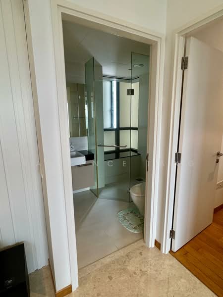 Cityscape at Farrer Park, 101 Mergui Road, 2 Bedrooms, 1,163 sqft, Condominium For Rent, by Lawrence Tang, 500229570 - Bathroom - PropertyGuru.com.sg