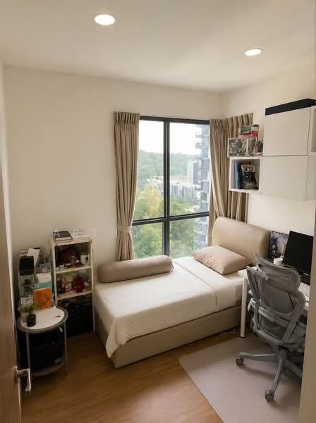 Foresque Residences, 107 Petir Road, Dairy Farm / Bukit Panjang / Choa Chu Kang, 3 Bedrooms, 1,281 sqft, Condominium For Sale, by Arthur Sung, 500229571 - Bedroom - PropertyGuru.com.sg