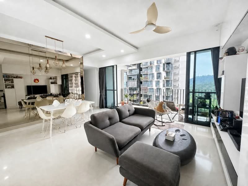 Foresque Residences, 107 Petir Road, Dairy Farm / Bukit Panjang / Choa Chu Kang, 3 Bedrooms, 1,281 sqft, Condominium For Sale, by Arthur Sung, 500229571 - Living Room - PropertyGuru.com.sg