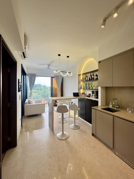 Seaside Residences, 10 Siglap Link, 1 Bedroom, 560 sqft, Apartment For Rent, by Marn Lee, 500229572 - Living Room - PropertyGuru.com.sg