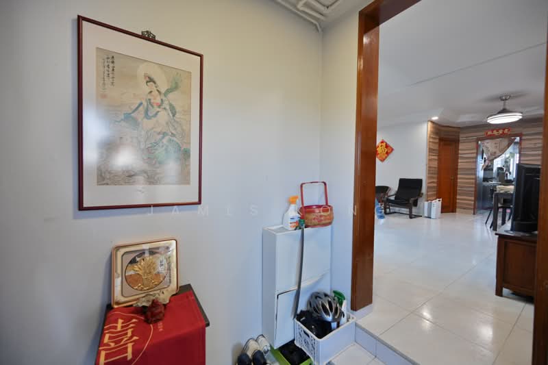 227 Pending Road, 227 Pending Road, 3 Bedrooms, 1,152 sqft, HDB Flat For Sale, by James Kong, 500229573 - Entrance - PropertyGuru.com.sg