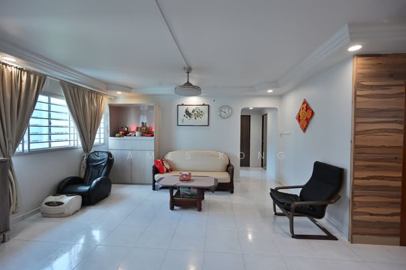 227 Pending Road, 227 Pending Road, 3 Bedrooms, 1,152 sqft, HDB Flat For Sale, by James Kong, 500229573 - Living Room - PropertyGuru.com.sg
